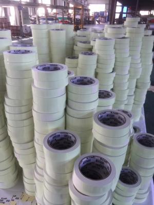Chine Taille adaptée aux besoins du client Flexiable et lueur imprimable dans l'autocollant photoluminescent foncé de bande de vinyle à vendre