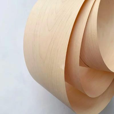China Customized Rotary Cut Maple Veneer , 1.7mm Natural Maple Wood Veneer Sheets for sale
