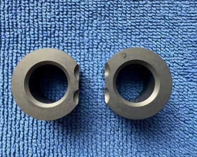China SSIC Bushing Sleeve Silicon Carbide Bearings High Strength Application for Gear Pump for sale