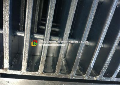 China Highways Galvanized Heavy Duty Steel Grating With Automated Welding Process for sale