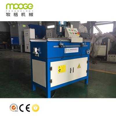 Chine le PLC de 90 degrés scie la lame affiler la machine de meulage de lame de la machine 700mm à vendre