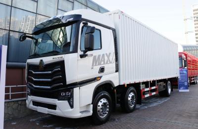 China Used Box Cargo Truck Sinotruck MAX 6*2 Heavy Duty Model Container Box Deisel Engine à venda