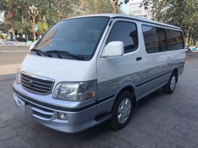 China 13 Seats Diesel Toyota Used Mini Bus With AC Equip No Accident 2015 Year for sale