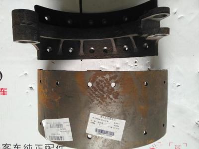 China Low Carbon Steel Passenger Bus Spare Parts 35A23-02523 Rear Brake Shoe Yutong Brand for sale