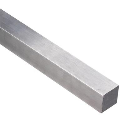 China cuadrado de doblez frío de acero inoxidable Rod del OEM Ss de las barras cuadradas de 3m m en venta