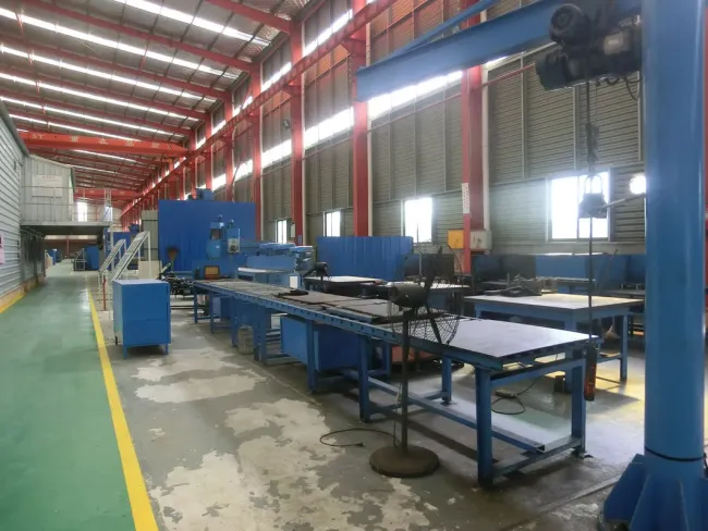 Light Steel Structure for Mauritius Prefabricated Fabrication Factory Construction Storage Warehouse (KXD-SSW220)