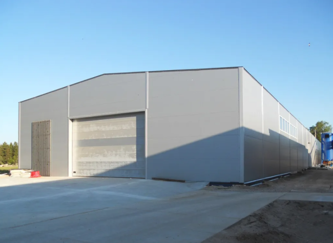 Steel structure components including H-section columns, beams, and C purlins