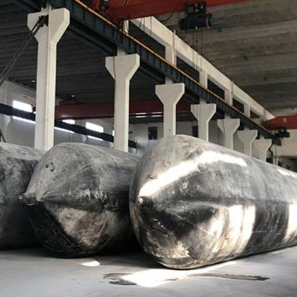Quality Cylindrical Inflatable Marine Salvage Bags Ship Launching Inflatable Airbags for sale