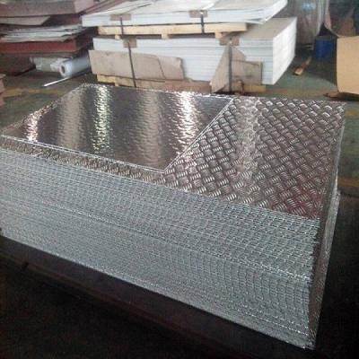 China Diamond / Checkered 3105 3003 5052 Polished Aluminum Tread Plate Sheet for 1000 Ton Per Day for sale