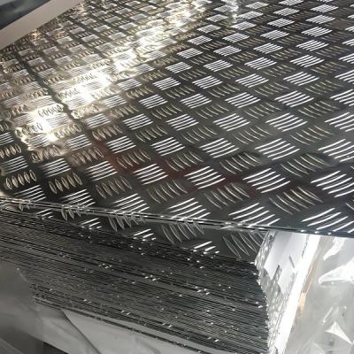 China 3003 5052 Grade Five Bar Aluminum Alloy Plate for Dog Box Fabrication Tread Sheet for sale