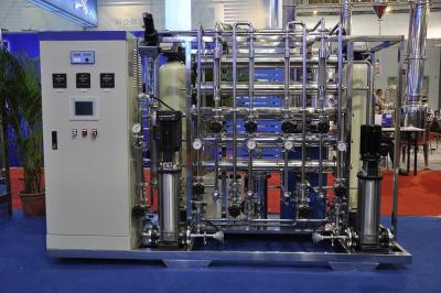 Chine Installation de traitement de l'eau de RO d'osmose d'inversion avec le mètre conducteur de l'électricité à vendre