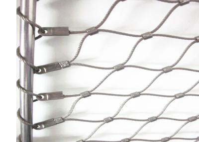 中国 適用範囲が広いバルコニーの手すりのためのFerruledステンレス鋼ワイヤー ロープの網をXであって下さい 販売のため