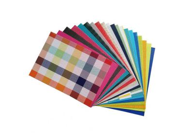 Chine Tissu de maille enduit de polyester de vinyle de PVC avec différents modèles d'armure à vendre