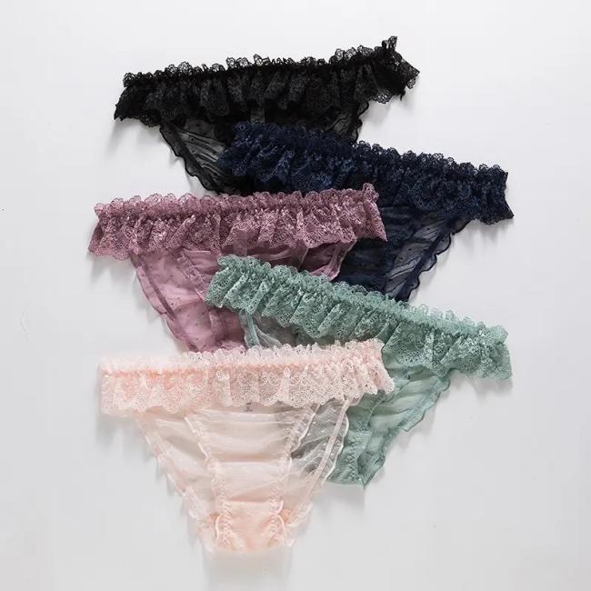 The New Ladies Underwear Lace Transparent Low Waist Seamless Sexy Temptation Women′s Briefs