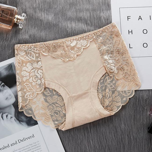 Hot Sale Lady′s MID Waist Underpants Plus Size Lace Panties Hiphuggers High Elasticity Undergarments
