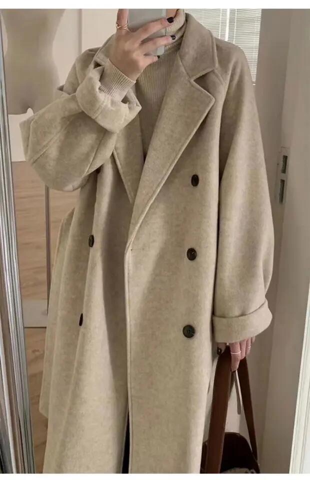 Fall and Winter Woman′s Coats Ladies Jackets Woolen Solid Turn Down Collar Long Coats for Woman