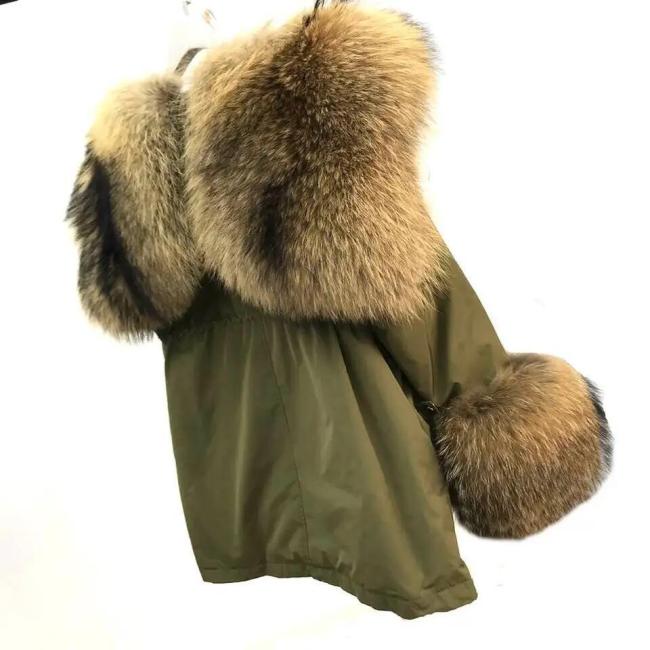 High Quality Thick Warm Raccoon Fur Parka Jackets Fashion Winter Down Padded Real Fur Lining Puffer Coat for Womens