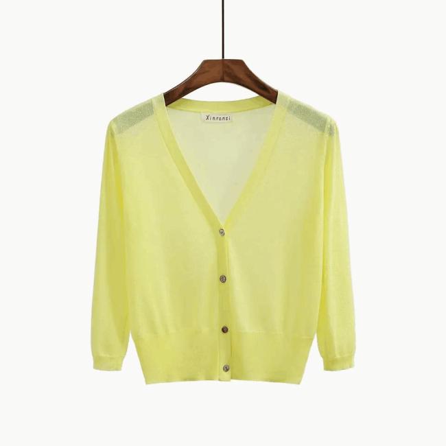 Women′s Summer Knitwear Thin Cardigan Ice Silk Seven-Point Sleeve with Candy-Colored Sunblock Coat for Women