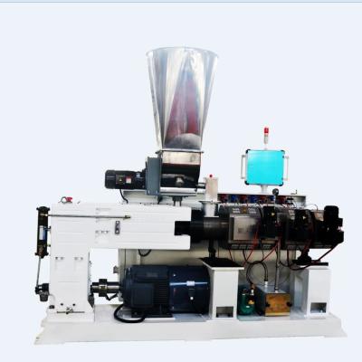 Chine Machine d'extrudeuse de PVC pour boudineuse à vis conique promotionnelle/jumelle à vendre