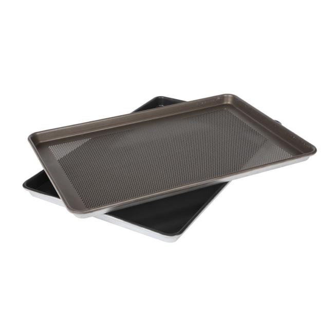 Various Styles and Sizes Baking Sheet Pan Tray Inventory Bakeware