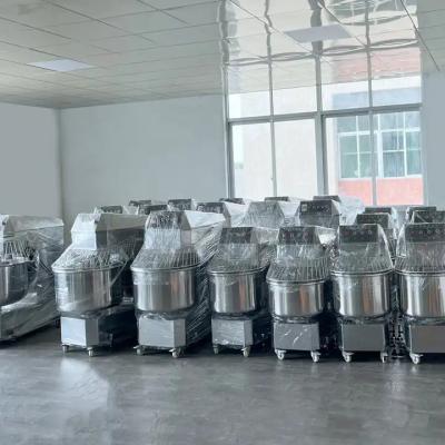 China High Capacity Food Mixing Machine 40L Commercial Food Blender Mixing 6/13r Stirring Rate for sale