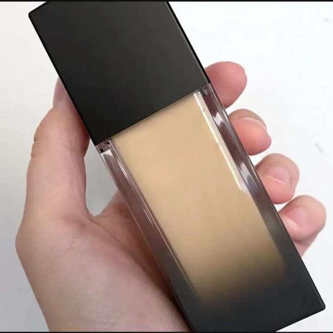 Huad Beauty Natural Foundation Make up Concealer Foundation Matte Natural Waterproof Private Label Makeup Foundation