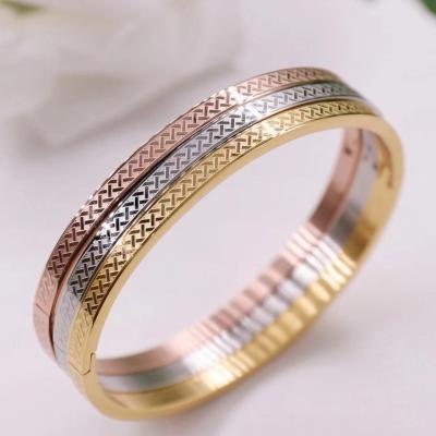 China 4mm Wide Oval Bangle Bracelet Stainless Steel Personalised Couple Bracelets for sale