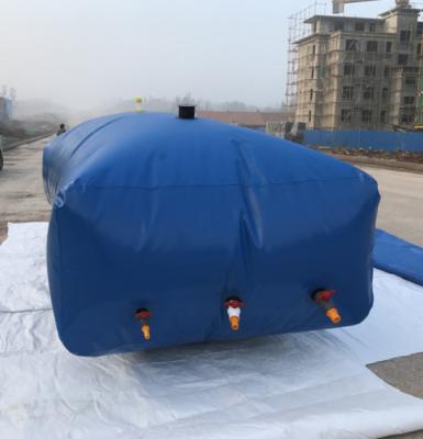 China los tanques de agua grandes de la capacidad flexible de los tanques de almacenamiento del agua de la almohada del PVC 10000L riegan el tanque de sujeción en venta