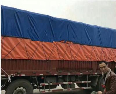 China Cubierta resistente ULTRAVIOLETA anti el 15M*8M Tarpau del camión del PVC del PVC del camión de la cubierta el 15M*8M Tarpaulin Sheet For del camión resistente ULTRAVIOLETA anti del vinilo en venta