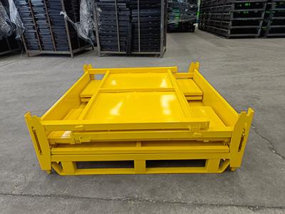 中国 Efficient Material Management Metal Pallet Cage With 1000kg-2000kg Load Capacity 販売のため