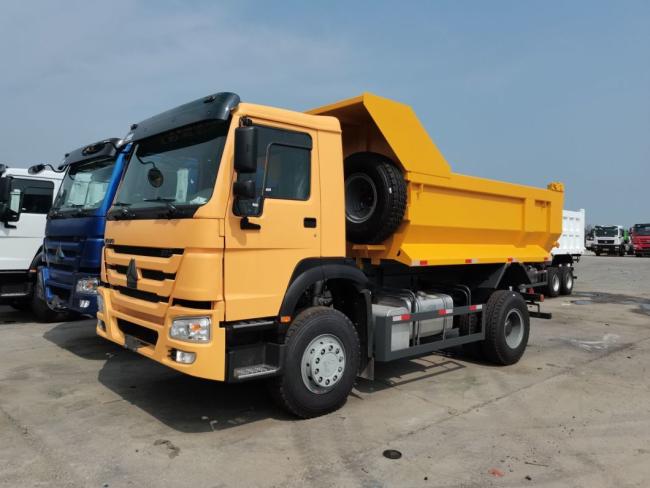 LHD/Rhd Chinese Sinotruk HOWO 6X4 4X2 Tipper Truck