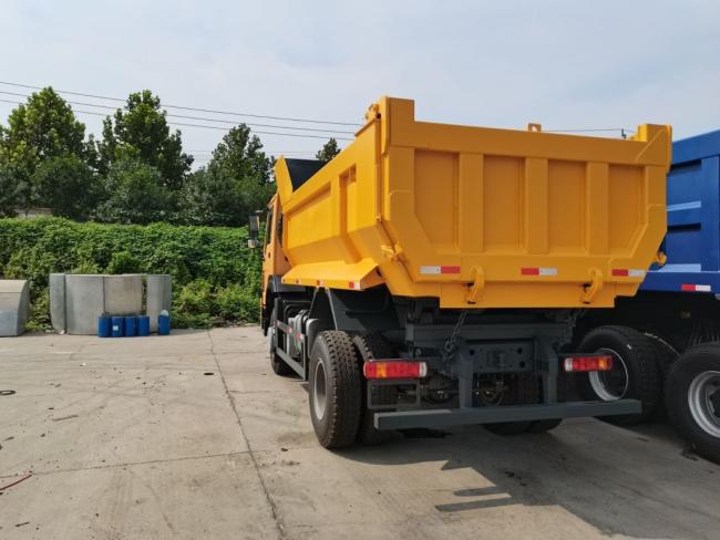 LHD/Rhd Chinese Sinotruk HOWO 6X4 4X2 Tipper Truck