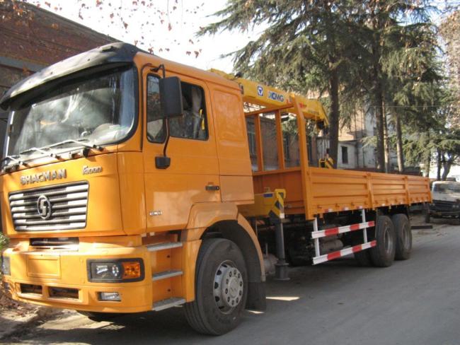 New and Used Shacman Crane Truck / Truck with Crane