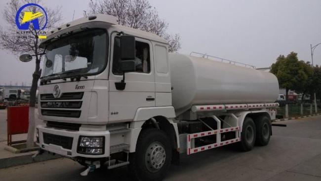 Sahcman F3000 6X4 10wheel 340HP Sprinkler Truck Water Tank Truck for Sale