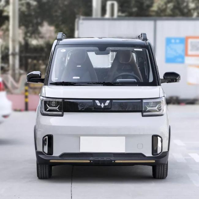 Factory Supplier Wuling Mini EV Chinese Electric Car Mini Cars Electric 4 Seats on Sale Adults Mini Electric Cars