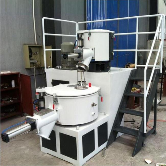Vertical Mixer Machine in industrial application