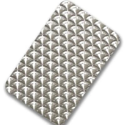China Ss 304 Ss316 Perforated Stainless Steel Plate Sheet Embossed Checkered Decorative ASTM Pattern for sale