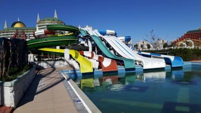 China Water Amusement Park Rides Game Big Fiberglass Slide for Sale en venta