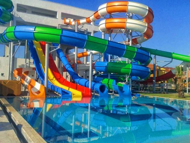 OEM Huge Adult Water Park Design Games Swimming Pool with Fiberglass Slide Set