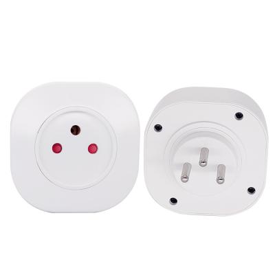China 2200W CE Wireless Remote Control Socket Retail Box Wireless Socket Outlet for sale