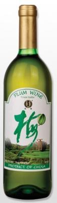 China 750ml Fresh Plums Sake Japanese Wine Unique Sake Rice Wine Plum Liqueur for sale