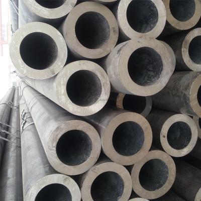 中国 耐食性15CrMoの合金鋼の管の継ぎ目が無い溶接、等 販売のため