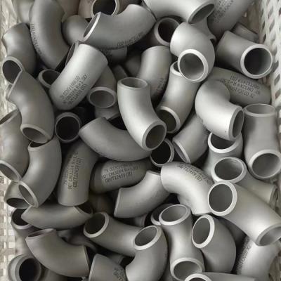 China 3mm-80mm Thickness Seamless Pipe Elbow For Welding Connection for sale