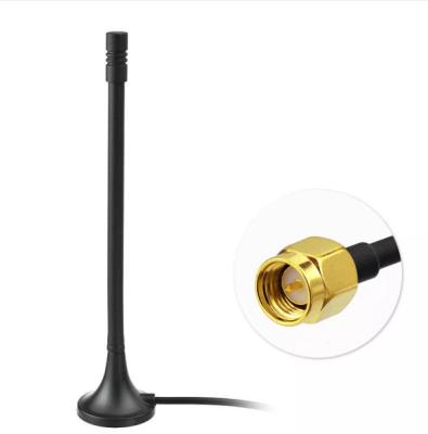 China 900-2100MHz Rubber Duck GSM 3G 4G 3dbi Antenna with Max Input Power 50w and Magnet Base for sale