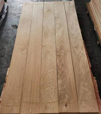 China 190mm Wood Flooring Veneer 8% Moisture Plain Sliced White Oak for sale