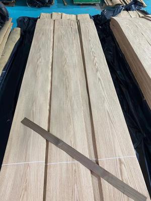 China Cricut Flat Cut Wood Veneer Length 250cm Iron On Oak Veneer 0.45mm Width for sale