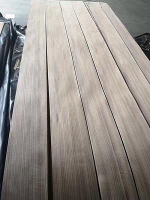 China 0.7mm American Walnut Wood Veneer Hardwood Quarter Cut ISO9001 for sale