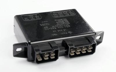 China 1593506 4DJ 004 589 00 24 Auto Electrical Relays Small Size Black Color 4DZ 002 834-16 0332014203 for sale