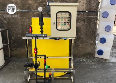 China sistema automático plástico de la dosificación de cloro de la instalación para tratamiento de efluentes 500L con la bomba en venta