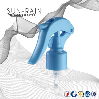 China Plastic mini trigger sprayer for cosmetic packaging for daily use products for sale